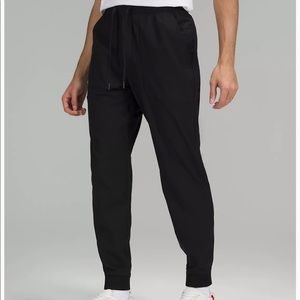 LULU ABC JOGGER